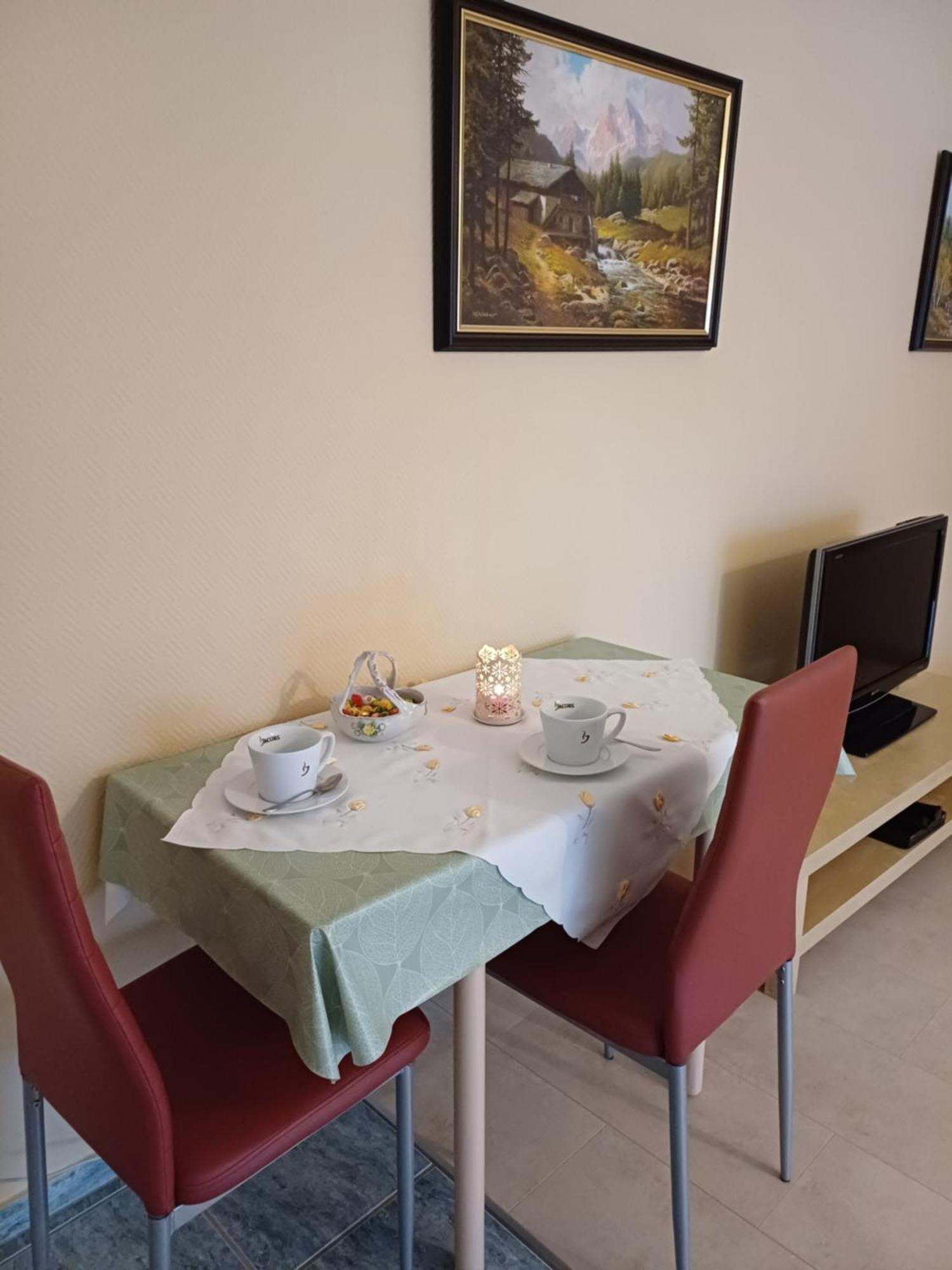 Thueringer Zimmer Suhl Esterno foto