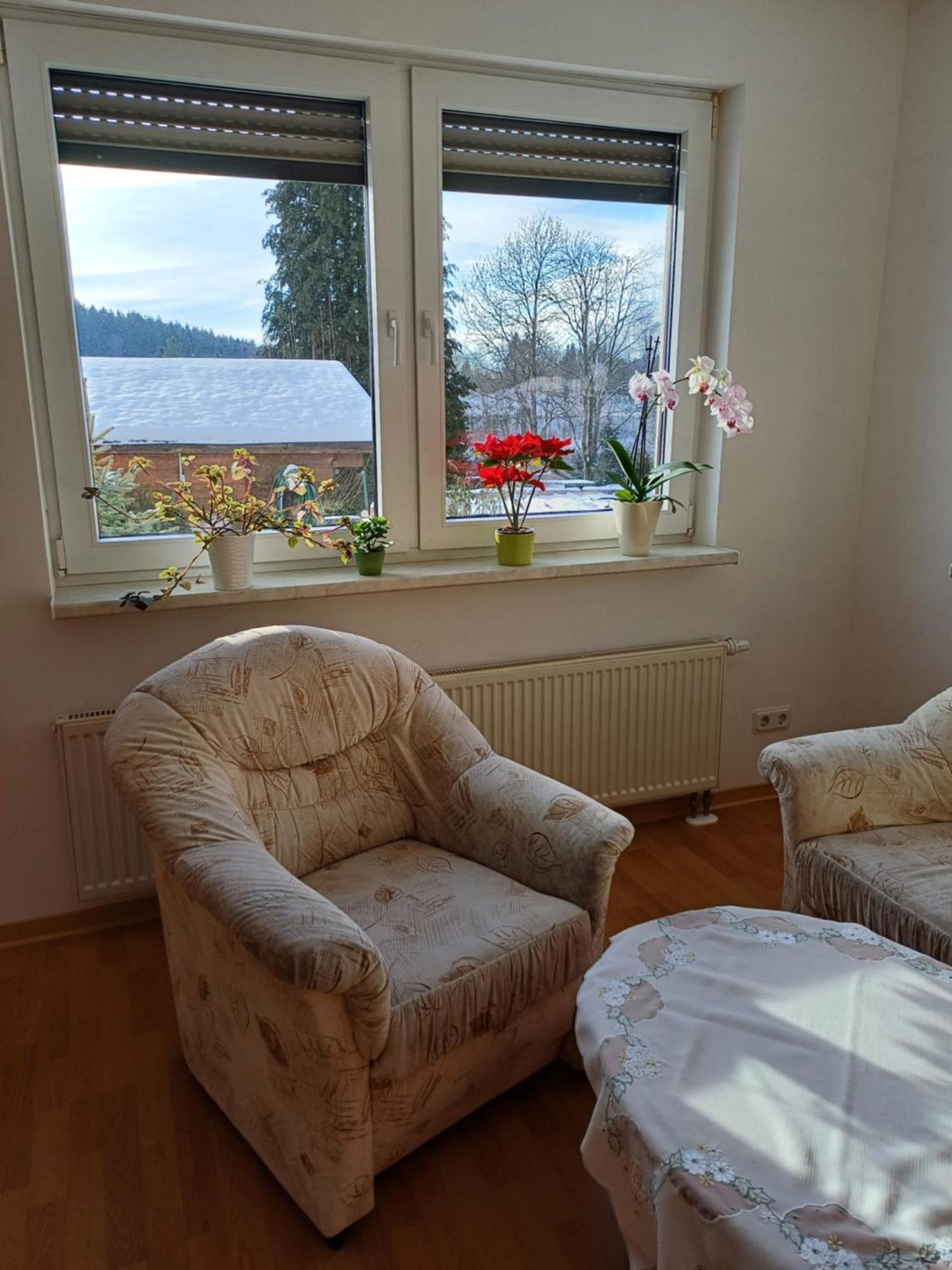 Thueringer Zimmer Suhl Esterno foto
